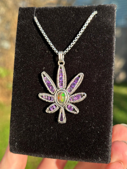 Cannabis Leaf Amulet (2)